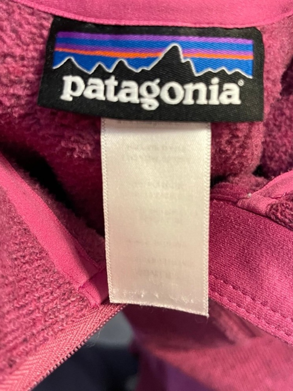 Patagonia Women's Half-Zip Fleece Pullover in Berry Pink - Picture 4 of 4